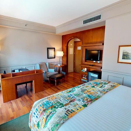 Gran Estanplaza Berrini Hotel Сао Паоло Екстериор снимка A room at the hotel
